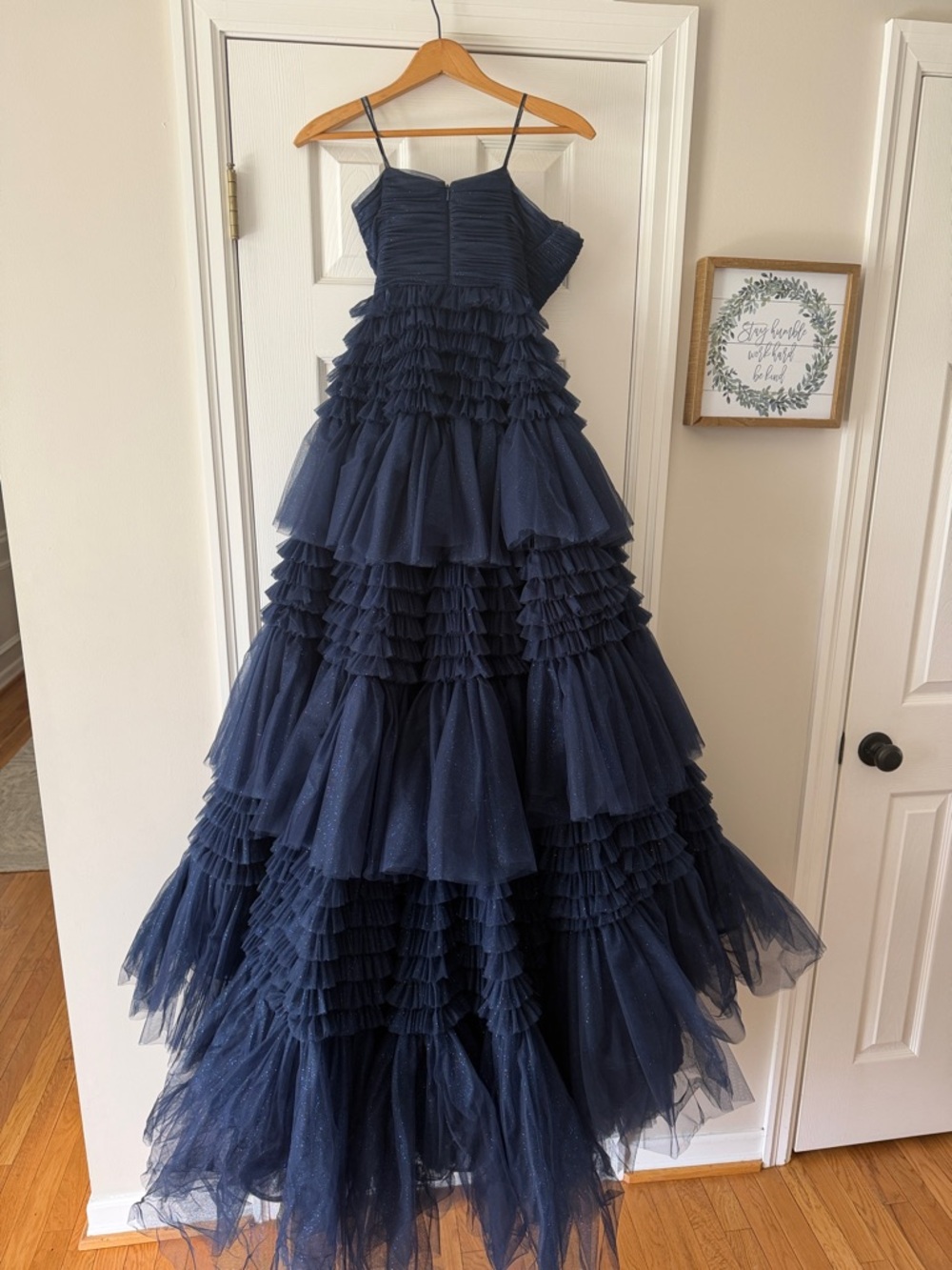 Sherri Hill Navy Layered Ruffle Tulle Prom Gown - Size 0 - Picture 7 of 13